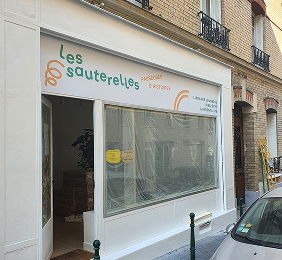 Enseigne pour Les Sauterelles